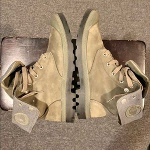 Palladium Boots Mens Baggy Canvas Boots Olive Green/Army green 10.5